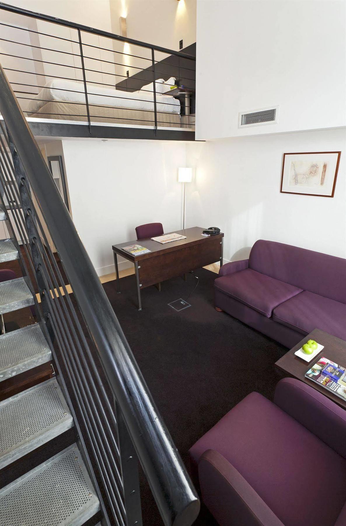 Hotel Causeway Мельбурн Экстерьер фото